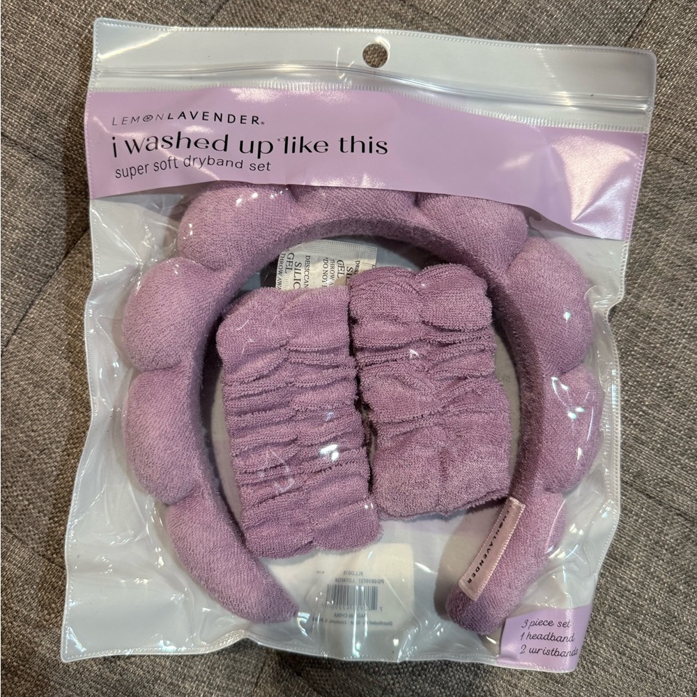 Lemon Lavender Dryband Set in Lavender